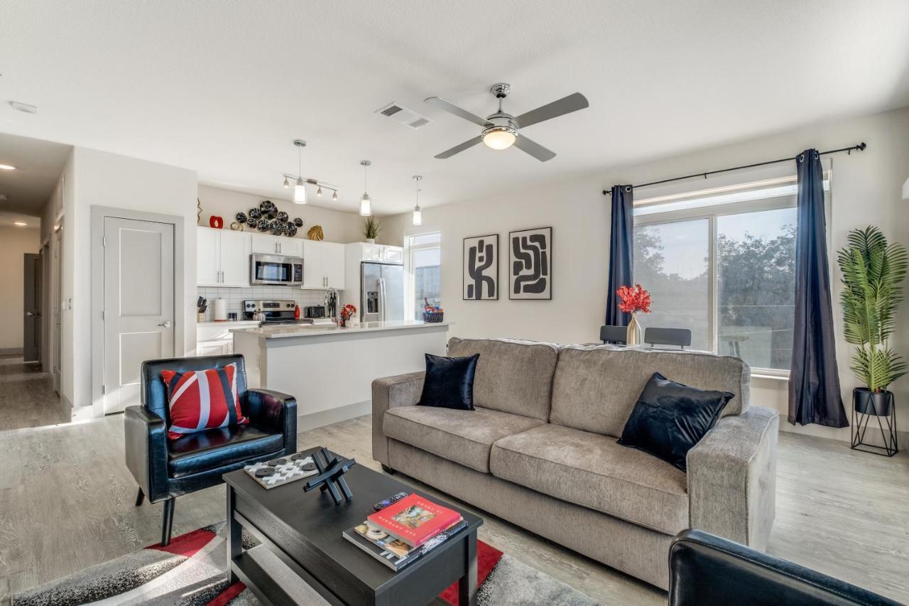 Radiant Condo On The Riverwalk 1325 San Antonio Exterior foto